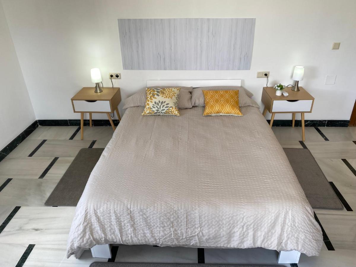 Cuartos Y Desayunos Hacienda Los Olivos อะโลรา ภายนอก รูปภาพ
